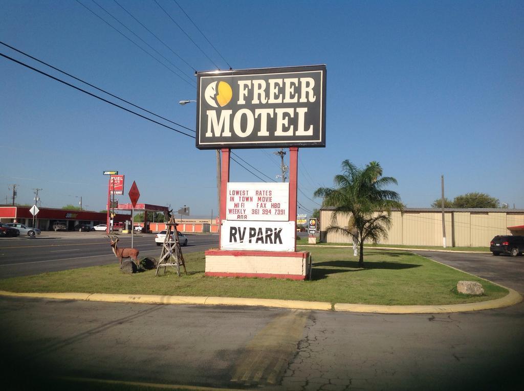 Freer Motel エクステリア 写真