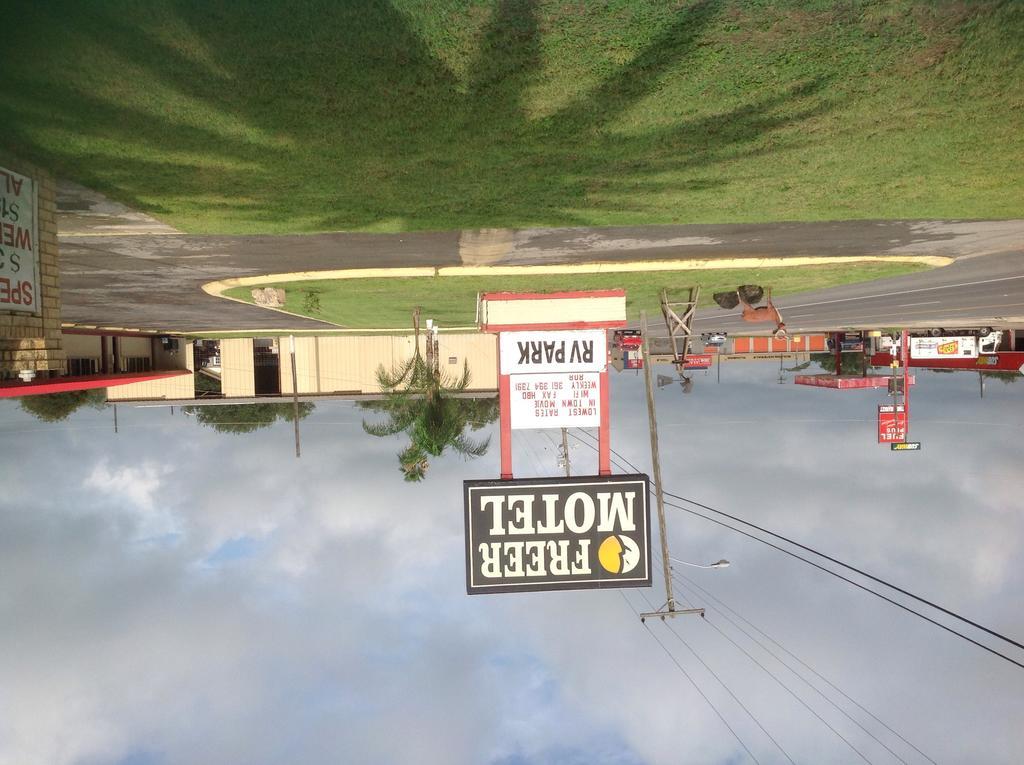Freer Motel エクステリア 写真